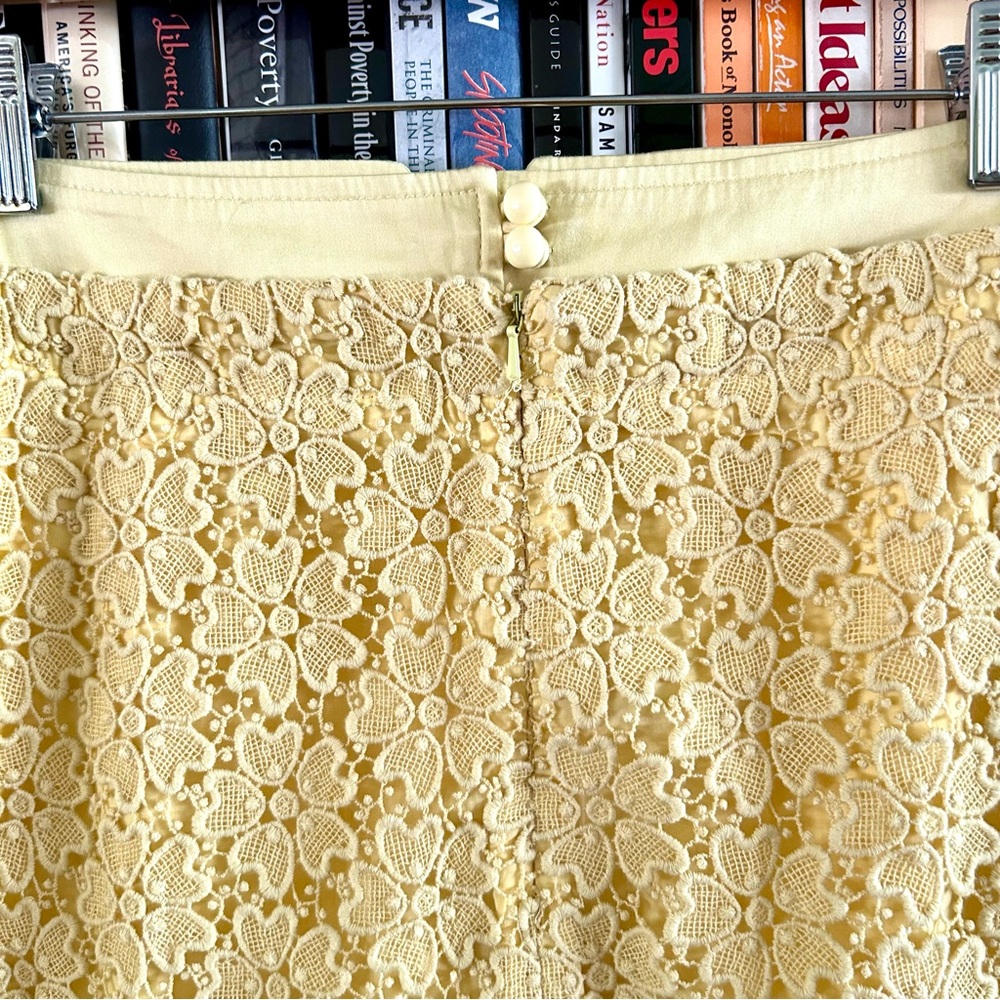 Anthropologie Elevenses Allamanda Buttercream Yellow Lace Pencil Skirt, size 10 - Picture 5 of 8
